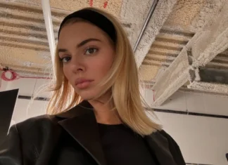 Kendall Jenner torna bionda dopo due anni e apre le porte alla stagione del biondo vaniglia