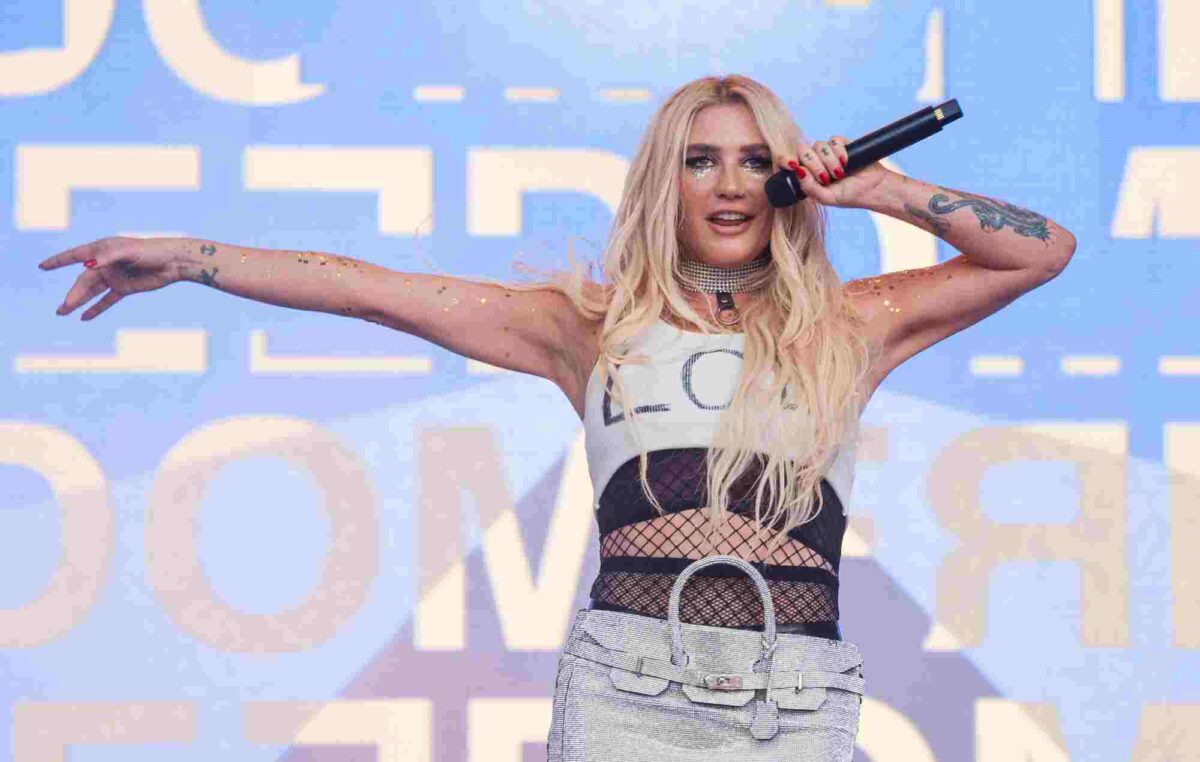 Kesha presenta la sua etichetta discografica: “Emozionata di riscrivere la mia storia nell’industria musicale”