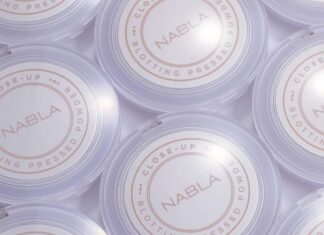 La nuova cipria Nabla Close-Up Blotting Pressed Powder potrebbe essere il prodotto makeup must have dell’autunno