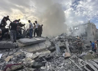 20 persone uccise negli attacchi aerei israeliani su Jabalia venerdì sera