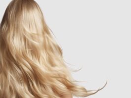Torna in trend l’olio di avocado per l’haircare: ecco cosa dicono gli esperti