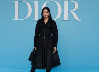 Sonam Kapoor è il nuovo volto di Dior: una collaborazione tra eleganza e cultura