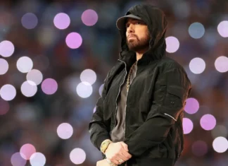 Eminem ha ripercorso la sua carriera in un concerto privato a Detroit Eminem