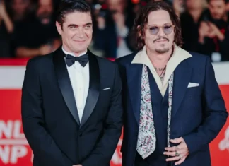 Riccardo Scamarcio e il primo colloquio di lavoro con Johnny Depp: «Ero dal benzinaio» scamarcio depp