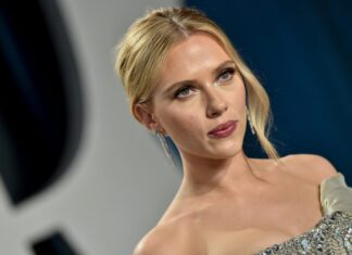 Per The Outset, il brand skincare di Scarlett Johansson, è fondamentale valorizzare la bellezza naturale: il futuro del marchio, secondo l’attrice