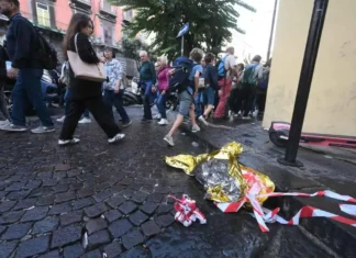 Sparatoria a Napoli: ragazzo di quindici anni ucciso a colpi di pistola sparatoria Napoli