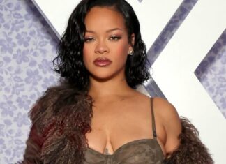 Rihanna rilancia il trend camouflage all’evento Savage X Fenty e Diesel con un corsetto vestito super sexy
