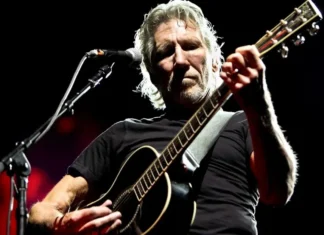 Roger Waters ha pubblicato il video di “Comfortably Numb Re-Imagined”, adattamento in arabo del classico dei Pink Floyd Roger Waters Israele