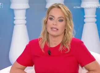 I rimorsi di Sonia Bruganelli sulla fine del matrimonio e il freno su Angelo Madonia: “Devo ancora capire cosa voglio”