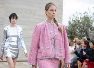 Chanel ha rivelato che la prossima sfilata Cruise 2026 si terrà in Italia: ecco dove