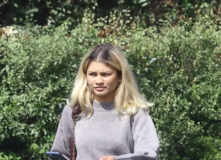 Zendaya sfoggia un nuovo look hair, il boho blonde bob (e noi ce ne siamo già innamorati)