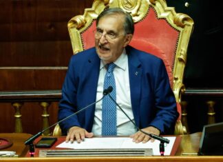 Animali domestici in Aula, la proposta del Presidente del Senato Ignazio La Russa: ”Credo sia giunto il momento di autorizzare i senatori”