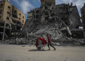 Il Qatar rinuncia alla mediazione tra Hamas e Israele, a Gaza oggi 30 persone uccise di cui 13 bambini