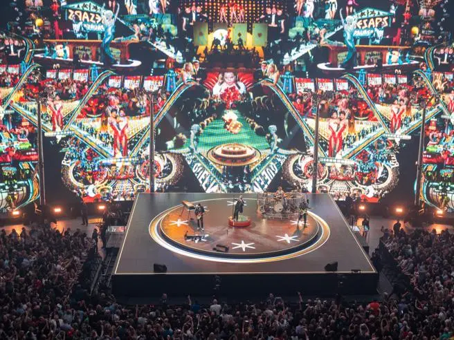 U2