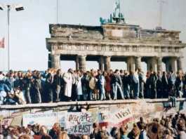 35 anni fa la caduta del Muro di Berlino: oggi le celebrazioni in Germania muro di berlino