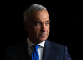 Elezioni presidenziali in Romania: la destra filorussa di Călin Georgescu vince il primo turno