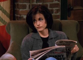 Friends, Courteney Cox ha rivelato che Jennifer Aniston ha tenuto vari vestiti indossati nella sitcom, anche quelli di Monica