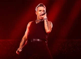 Il viaggio interiore di Robbie Williams: pubblicato il nuovo singolo “Forbidden Road” Robbie Williams posticipa l'uscita del nuovo album al 2026