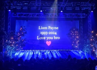 Zayn Malik omaggia Liam Payne durante il suo live: «Love you bro»