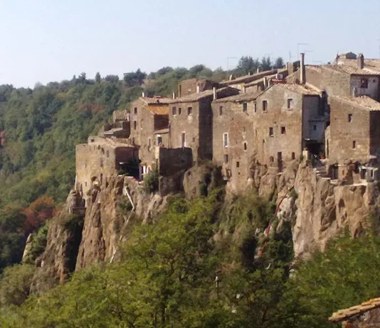 Microviaggi: l’arte di riscoprire la tua città come un turista