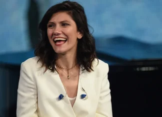 Elisa ritorna con il nuovo singolo “Dillo Al Buio”: una dedica alla sua migliore amica Elisa, il nuovo singolo è Dillo Al Buio