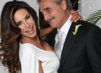 Chi è Giuseppe Oricci, il marito di Emanuela Folliero : “Mi ha chiesto di sposarlo davanti ai nostri figli” Chi.è il marito di Emanuela Folliero