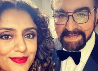 Parveen Dusanj, chi è la giovanissima moglie di Kabir Bedi: “Le ho chiesto di cambiare nome, non ha reagito benissimo”