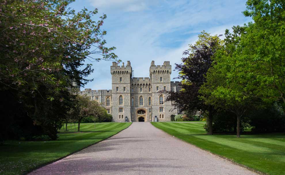 Ladri mascherati hanno fatto irruzione nel Castello di Windsor, mentre il Principe William e Kate Middleton dormivano con i figli