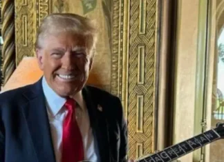 Gibson, il brand produttore di chitarre diffida Trump Guitars per avere copiato il design della Les Paul Gibson, il brand produttore di chitarre diffida Trump Guitars per avere copiato il design della Les Paul