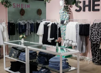 Shein, greenwashing e indignazione: il fashion in Francia alza la voce
