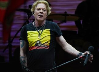 Axl Rose, arriva il patteggiamento sulle accuse di violenza sessuale Axl Rose arriva il patteggiamento