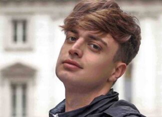 Cioffi, curiosità e vita privata del cantante di “Bogotà” Cioffi