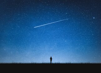 Come scegliere il miglior sito per regalare una stella