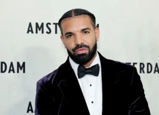 Drake non molla e fa ricorso in appello per la causa contro Universal Music Group Drake premia il suo sosia con 10mila dollari