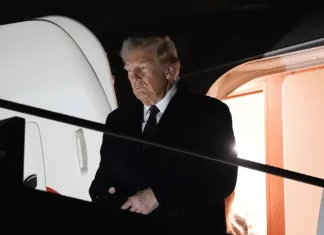 Donald Trump sta valutando un piano per “ripulire” Gaza con l’aiuto di Egitto e Giordania