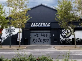 Agguato all’Alcatraz di Milano: una coppia aggredita da dieci persone