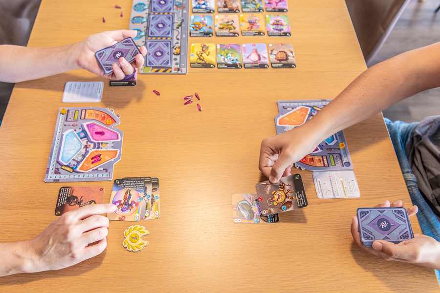 dv games e ghenos games