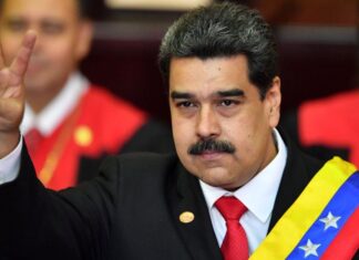 Maduro giura, terzo mandato per il dittatore del Venezuela: nuova taglia su di lui