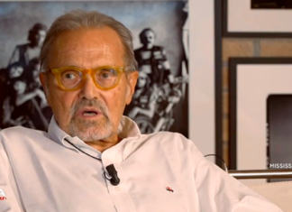 Il fotografo Oliviero Toscani è ricoverato in ospedale in gravi condizioni