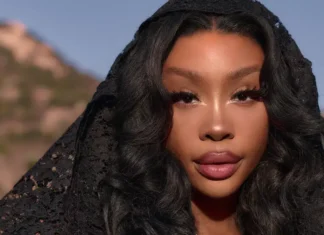 SZA risponde al body shaming sui social dei fan: “Dite cose strane e mi chiedete perché sono diversa con voi” SZA , le risposte al body shaming e sul suo stato di salute mentale