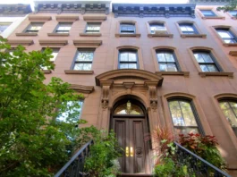 La proprietaria della casa di Carrie Bradshaw è stanca dei fan di Sex and The City
