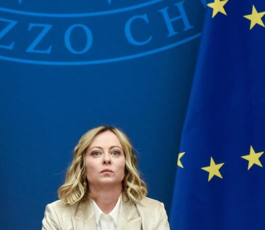 Conferenza stampa Giorgia Meloni, quali sono i temi toccati dalla premier per il 2025: Cecilia Sala e Gaza, “é un lavoro difficilissimo”