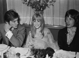 Muore a 78 anni Marianne Faithfull, la musa ispiratrice di Mick Jagger