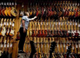 Guitar Center: l’iniziativa dell’azienda per aiutare i musicisti (e non solo) dopo l’incendio di Los Angeles Guitar Center, l'iniziativa dell'azienda per i musicisti dopo l'incendio di Los Angeles