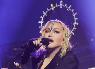 Madonna attacca il governo Trump: “Sta demolendo tutte le libertà per le quali abbiamo lottato” Madonna, l'attacco al governo Trump