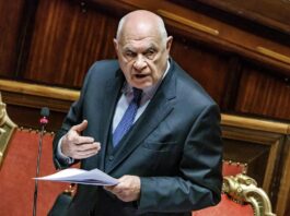 Caso Almasri, stoccata a Meloni dall’Anm: “Liberato per inerzia del ministro della Giustizia”