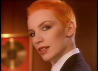 “Sweet Dreams” degli Eurythmics raggiunge il miliardo di views su You Tube Sweet Dreams il video supera 1 miliardo di visualizzazioni su YouTube