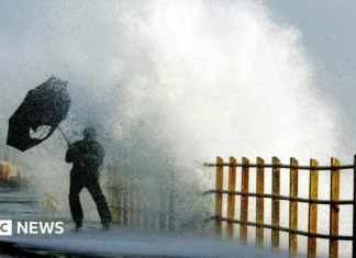 Allerta rossa in Irlanda, Scozia e Inghilterra per la tempesta Eowyn