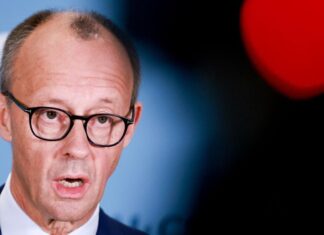 “L’Europa deve cercare di raggiungere l’indipendenza dagli Stati Uniti”, ha affermato Friedrich Merz