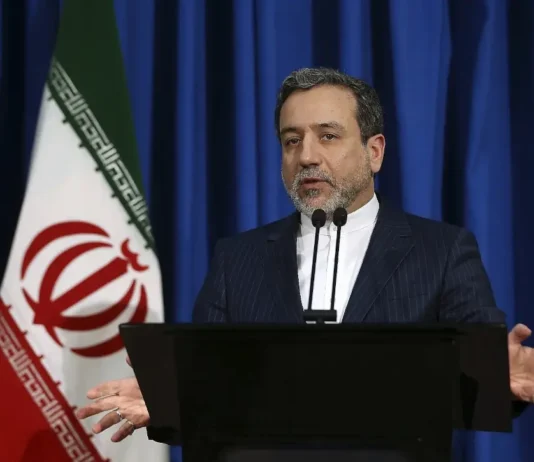 Il ministro degli Esteri iraniano, Araghchi, è atteso oggi a Mosca da Putin